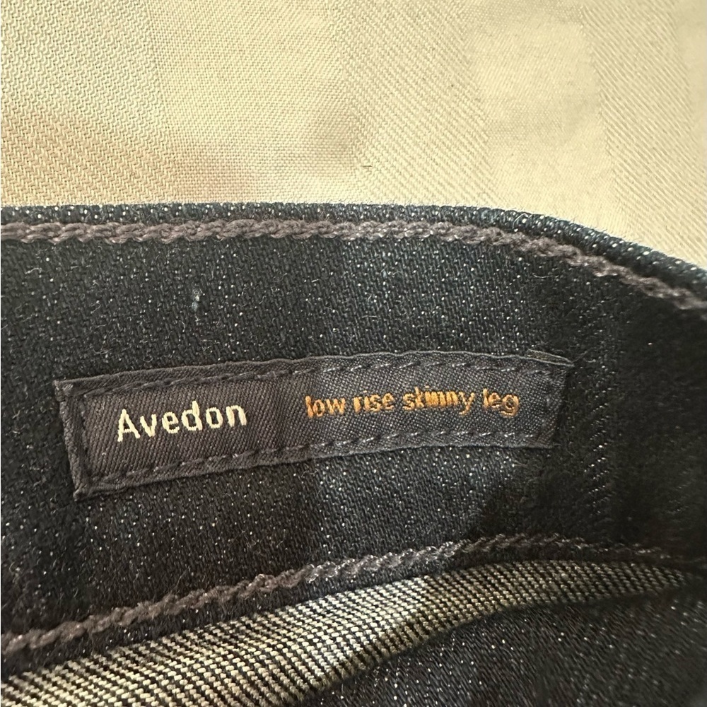 Avedon Skinny Leg in Spectrum
Citizens of Humanity
Color:Spectrum SZ 24 - Picture 5 of 12